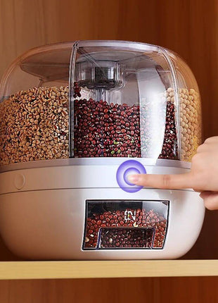 Convenient and efficient food storage with easy access from all angles.