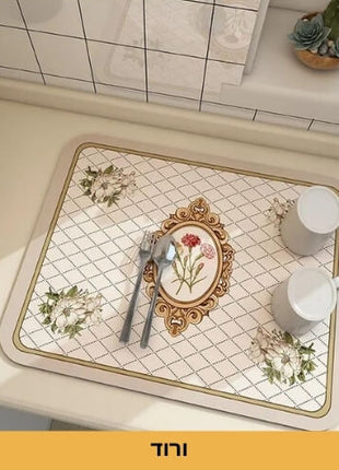  This quick-drying mat absorbs water within 3 seconds, keeping your kitchen counters clean and dry. Perfect for daily use and easy to wash in a regular washing machine.