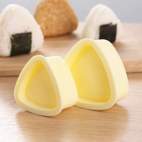 Create perfect onigiri with ease using this durable plastic mold.

