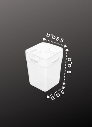 The stackable feature allows you to maximize your fridge's storage space by layering boxes on top of each other.

