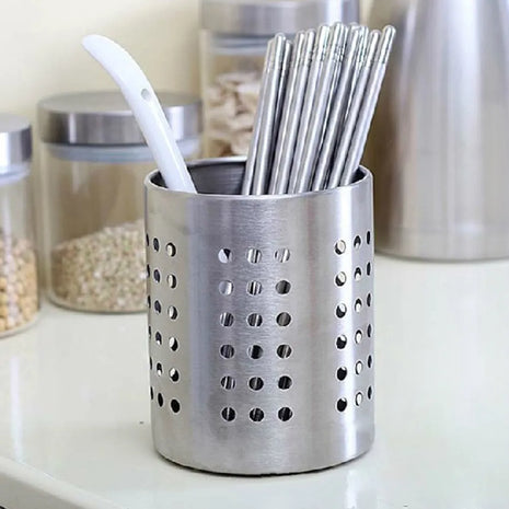 Stylish and durable, made of stainless steel with a textured surface for quick drying.