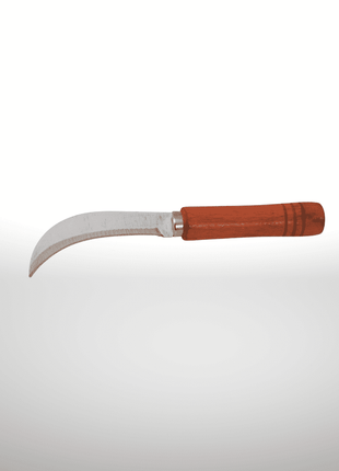 A versatile tool suitable for both professional chefs and home cooking enthusiasts.

