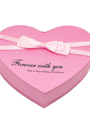 Complete gift set including teddy bear and artificial roses.