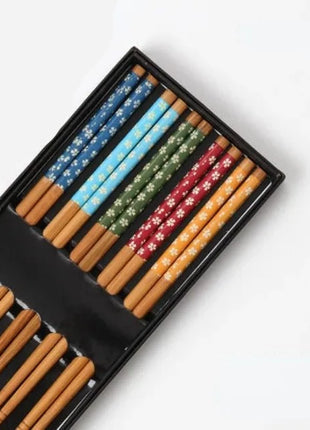 Classic bamboo chopsticks designed for traditional Asian dining.